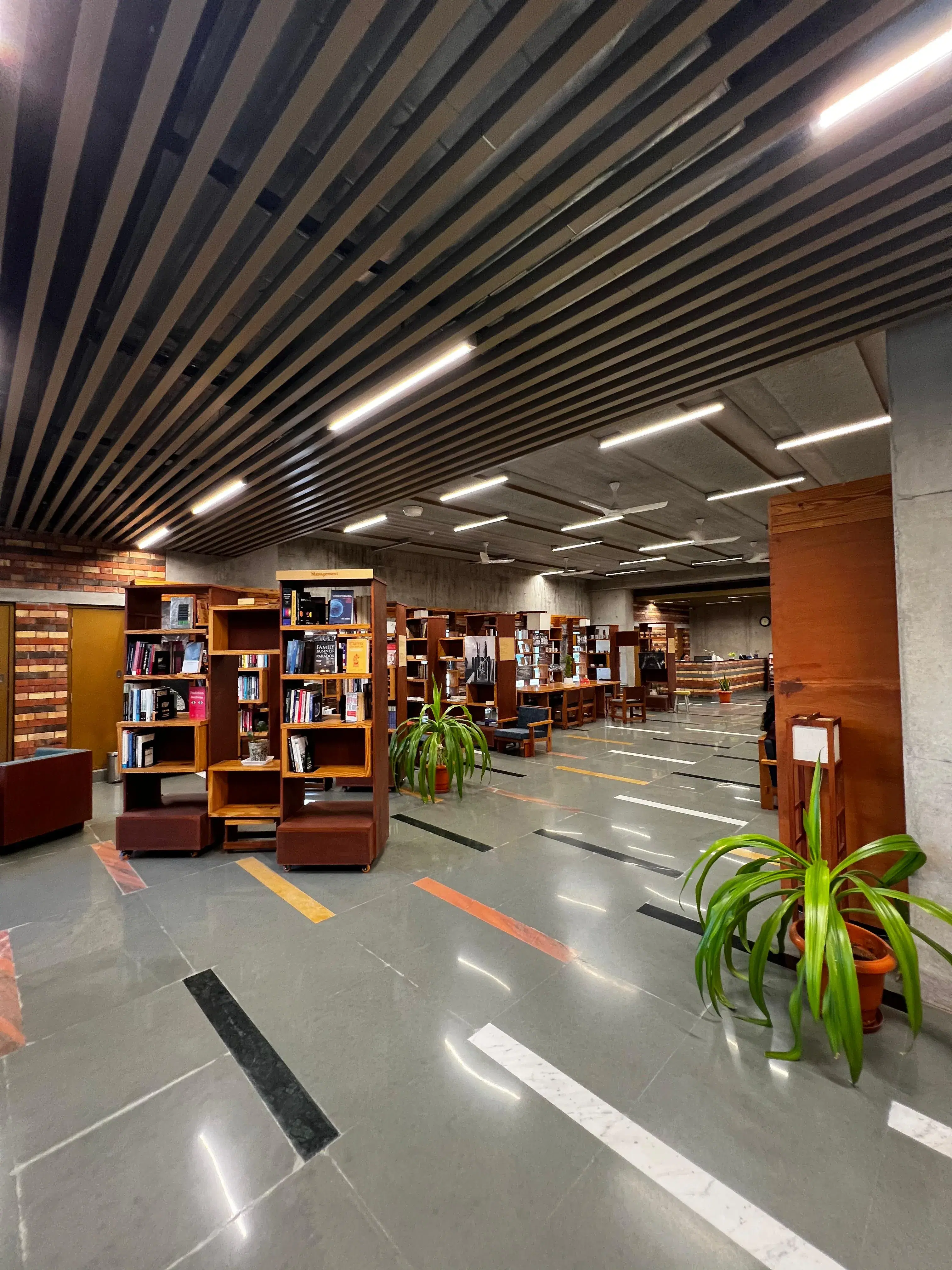 Ahmedabad University, School of Engineering and Applied Science Library photo 1